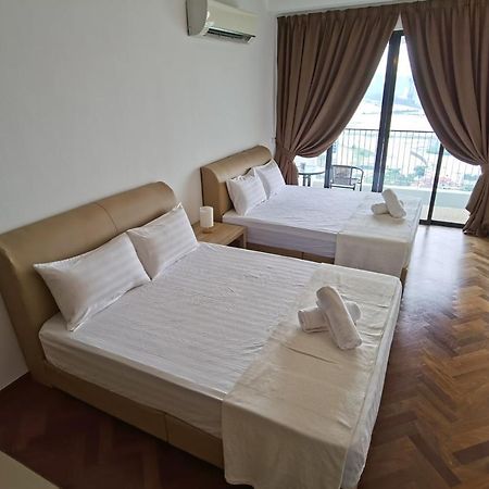 Landmark Stunning High Floor Coast View Studio #Netflix #Fast Wifi Tanjung Tokong Zewnętrze zdjęcie